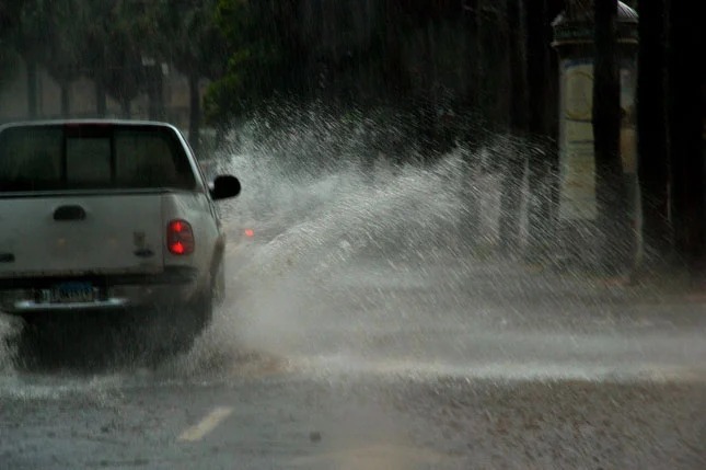 indomet-preve-aguaceros-y-posibles-tronadas-este-jueves-por-incidencia-de-una-vaguada