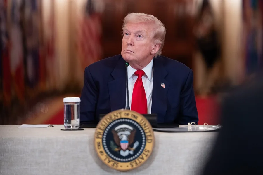 trump-dice-ante-cumbre-con-lideres-latinoamericanos:-«no-voy-a-aprender-su-maldito-idioma»