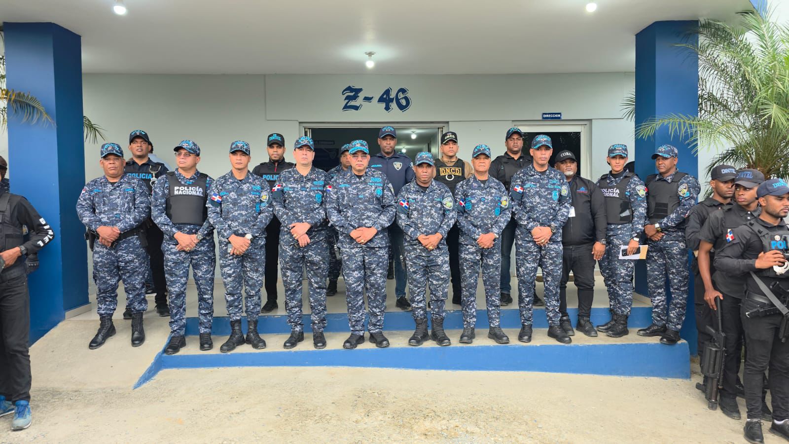 policia-refuerza-operativos-en-santo-domingo-norte