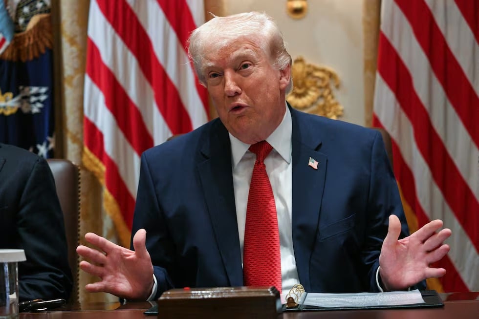 trump-insiste-en-que-iran-esta-«diezmado»-y-que-quiere-un-«acuerdo»-con-eeuu.