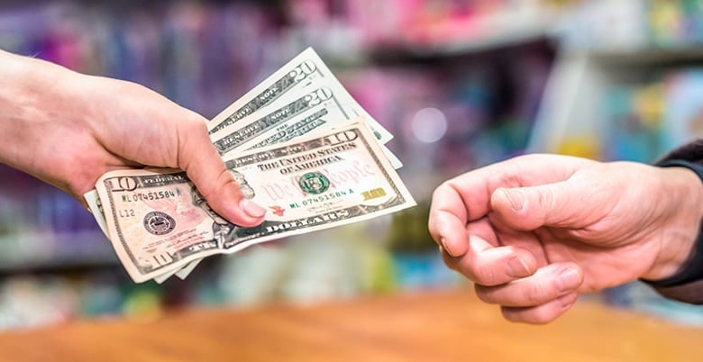 nueva-ley-en-nueva-york-obliga-a-comercios-a-aceptar-pagos-en-efectivo