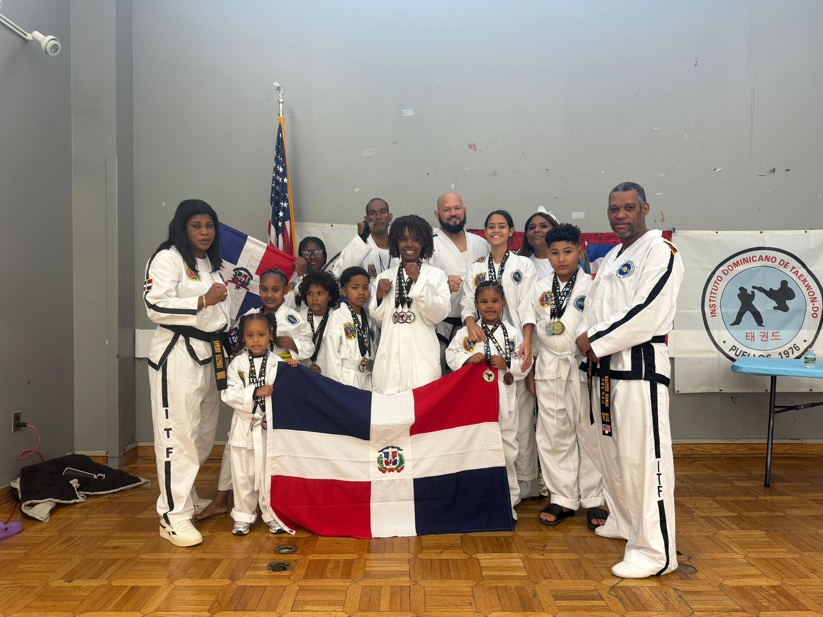 taekwondo-dominicano-se-impone-en-eeuu.-con-47-medallas