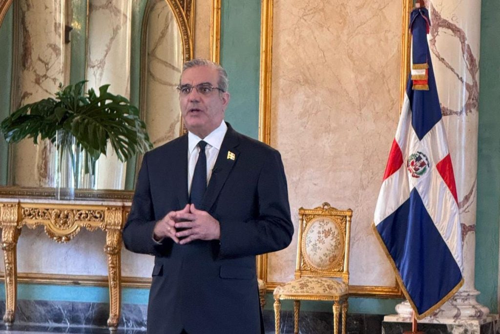 abinader-convoca-reunion-con-industriales-para-frenar-alza-de-alimentos-y-servicios