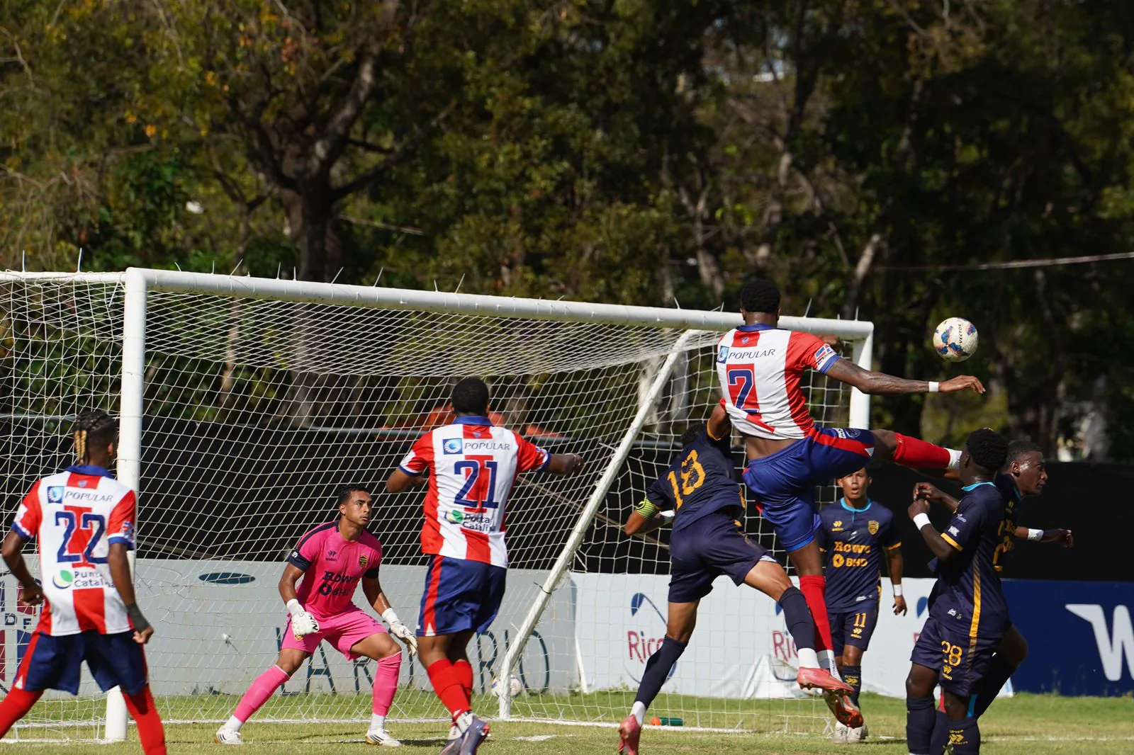 delfines-del-este-derrota-a-pantoja-y-asegura-su-pase-a-semifinales-de-la-ldf