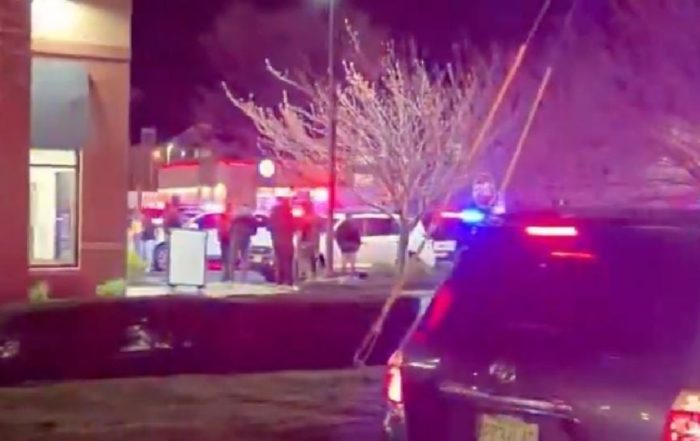 un-muerto-y-seis-heridos-en-tiroteo-en-un-chick-fil-a-de-nueva-jersey