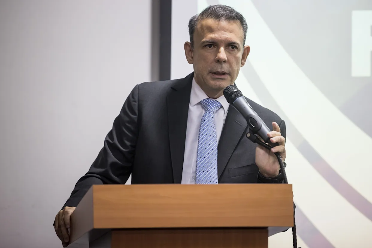 venezuela:-oposicion-presenta-plan-para-elecciones-libres-y-transicion-democratica   