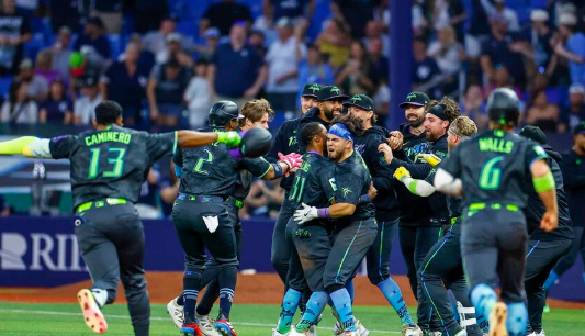 rays-vencen-a-yankees-con-remontada-inusual