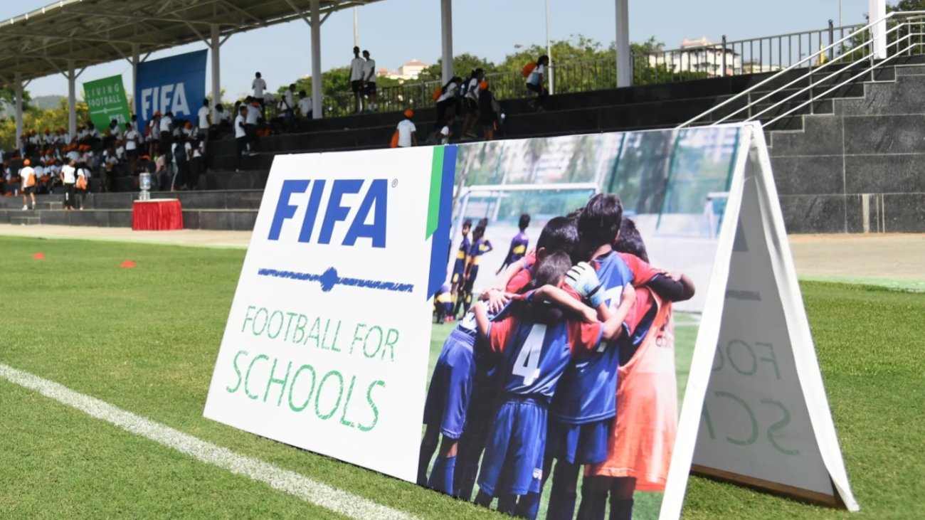 rd-pone-en-marcha-capacitacion-football-for-schools-con-apoyo-de-fifa