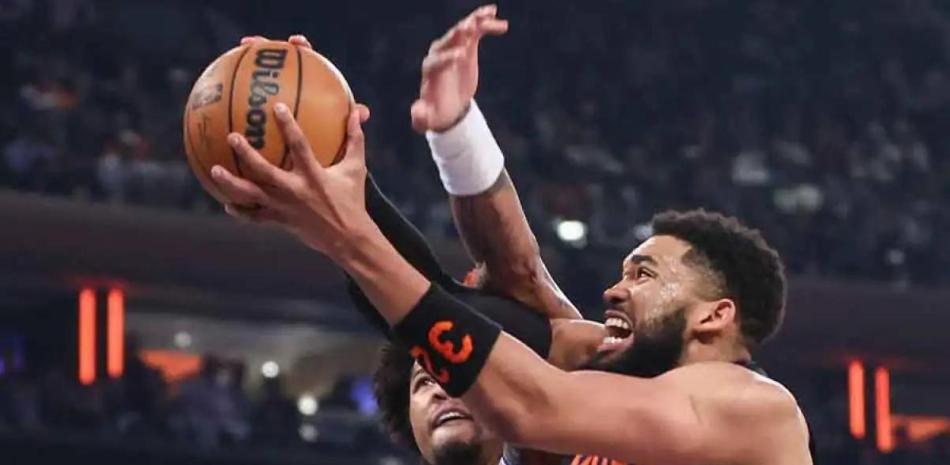 karl-anthony-towns-aporta-doble-doble-en-victoria-de-los-knicks-sobre-los-76ers