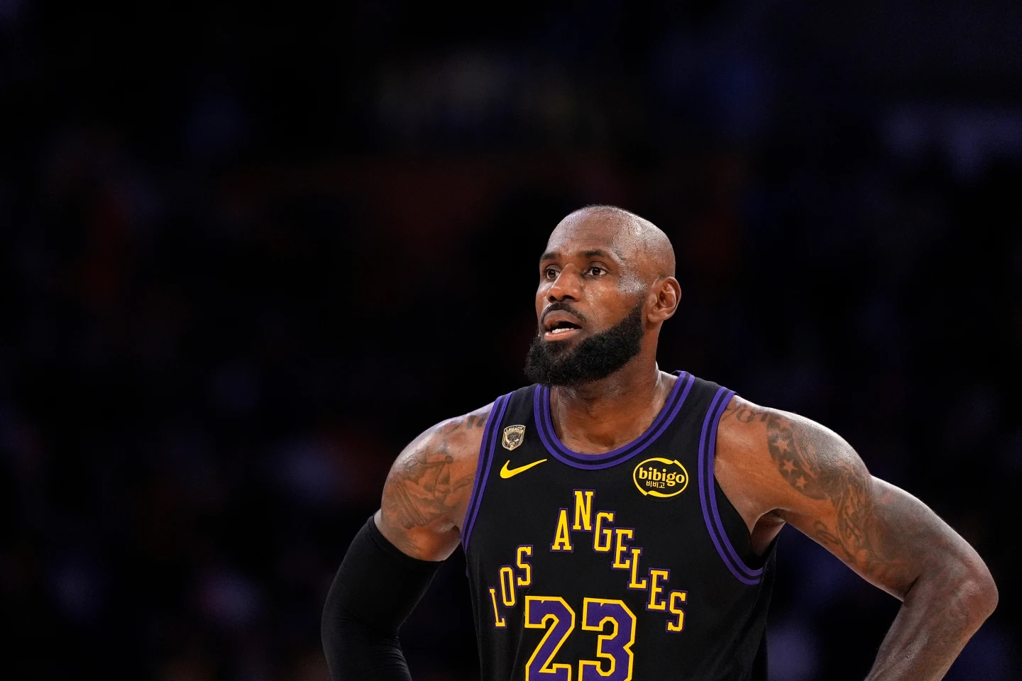lebron-james:-«despues-de-la-derrota-no-se-que-me-depara-el-futuro-ahora-mismo”