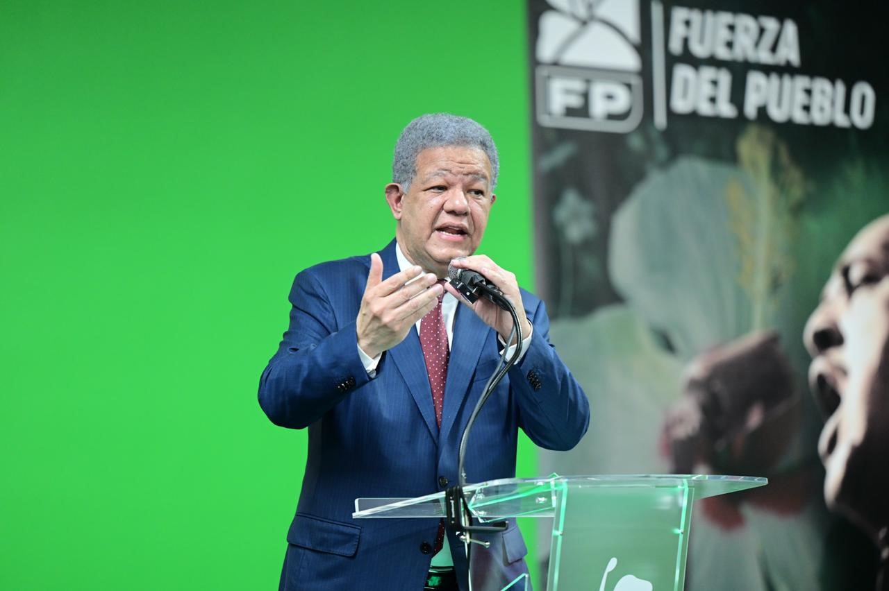 leonel-asegura-rd-no-esta-obligada-a-recibir-deportados-de-terceros-paises