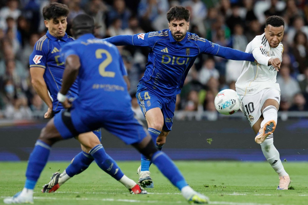 real-madrid-vence-al-oviedo,-pero-mbappe-recibe-silbidos-en-el-bernabeu