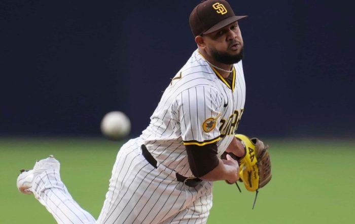 randy-vasquez-domina-y-padres-blanquean-a-seattle