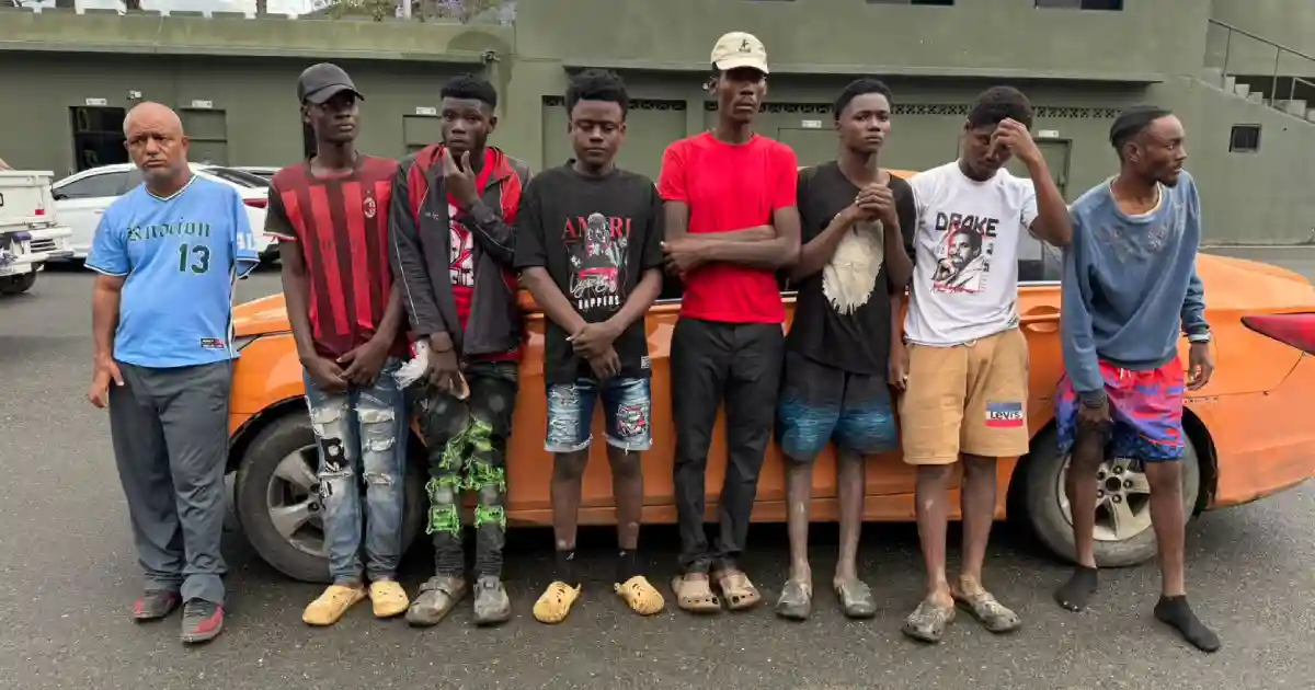 detienen-conductor-con-siete-haitianos-indocumentados-tras-persecucion-en-constanza