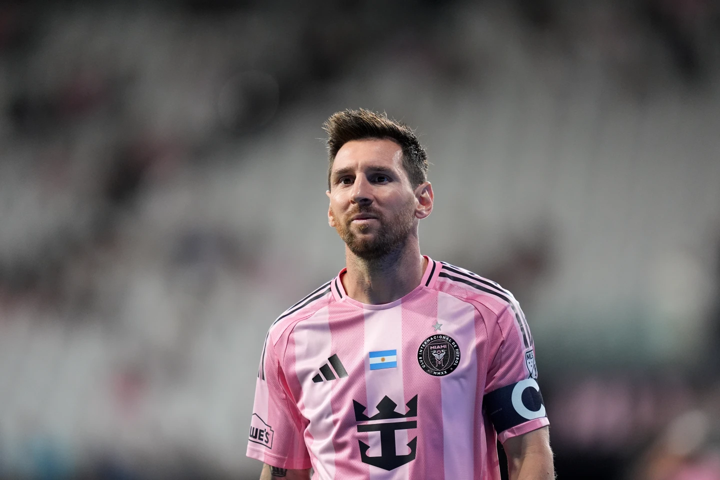 inter-miami-confirma-molestia-muscular-de-lionel-messi-en-el-isquiotibial-izquierdo