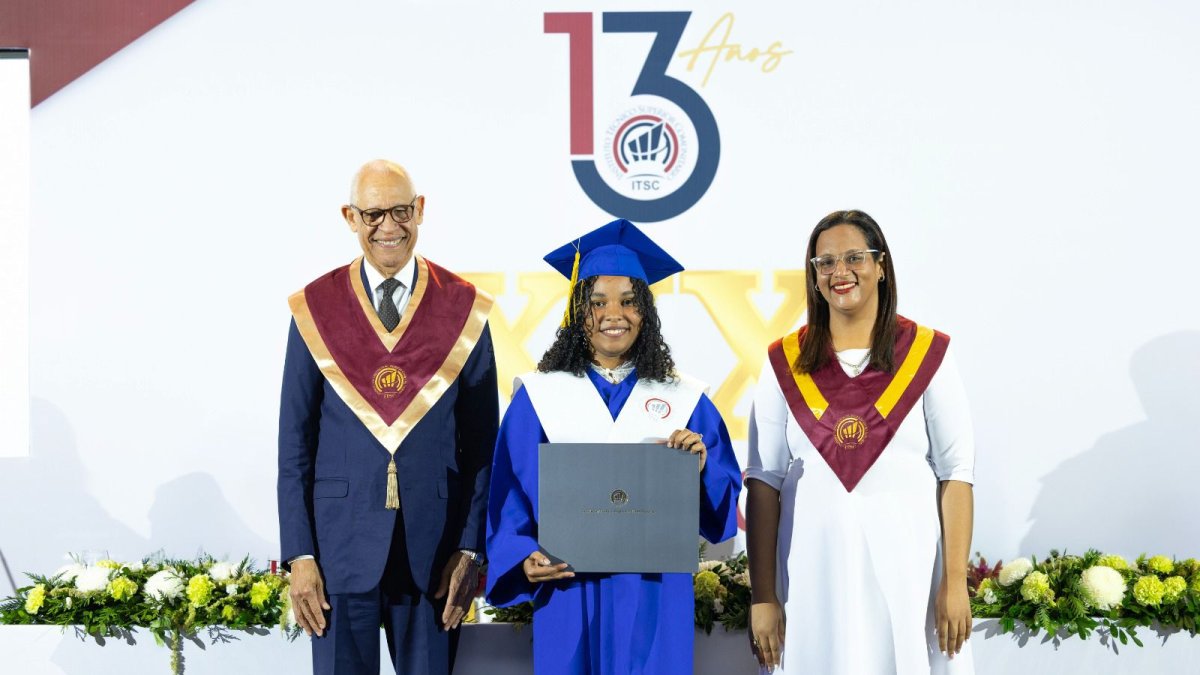 «estamos-graduando-los-tecnicos-que-necesitan-los-sectores-productivos-afirma-rector-del-itsc