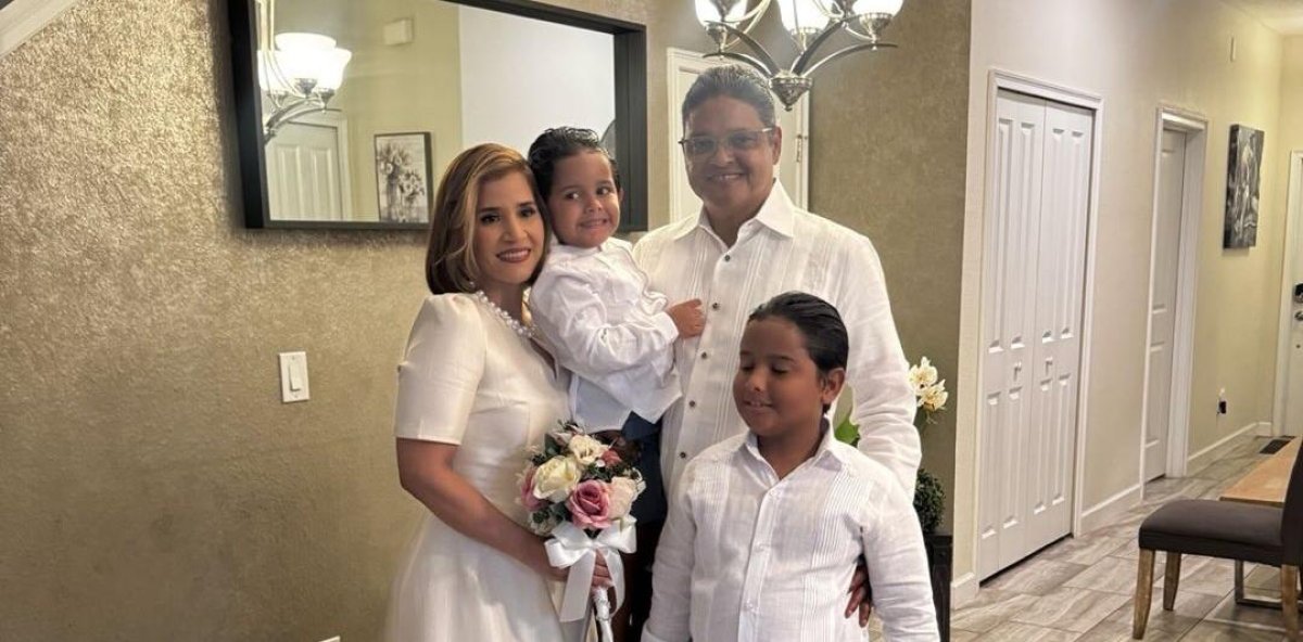 ¡lo-“trascendental”!-juan-manuel-mendez-contrae-matrimonio-y-aclara-que-continuara-al-frente-del-coe
