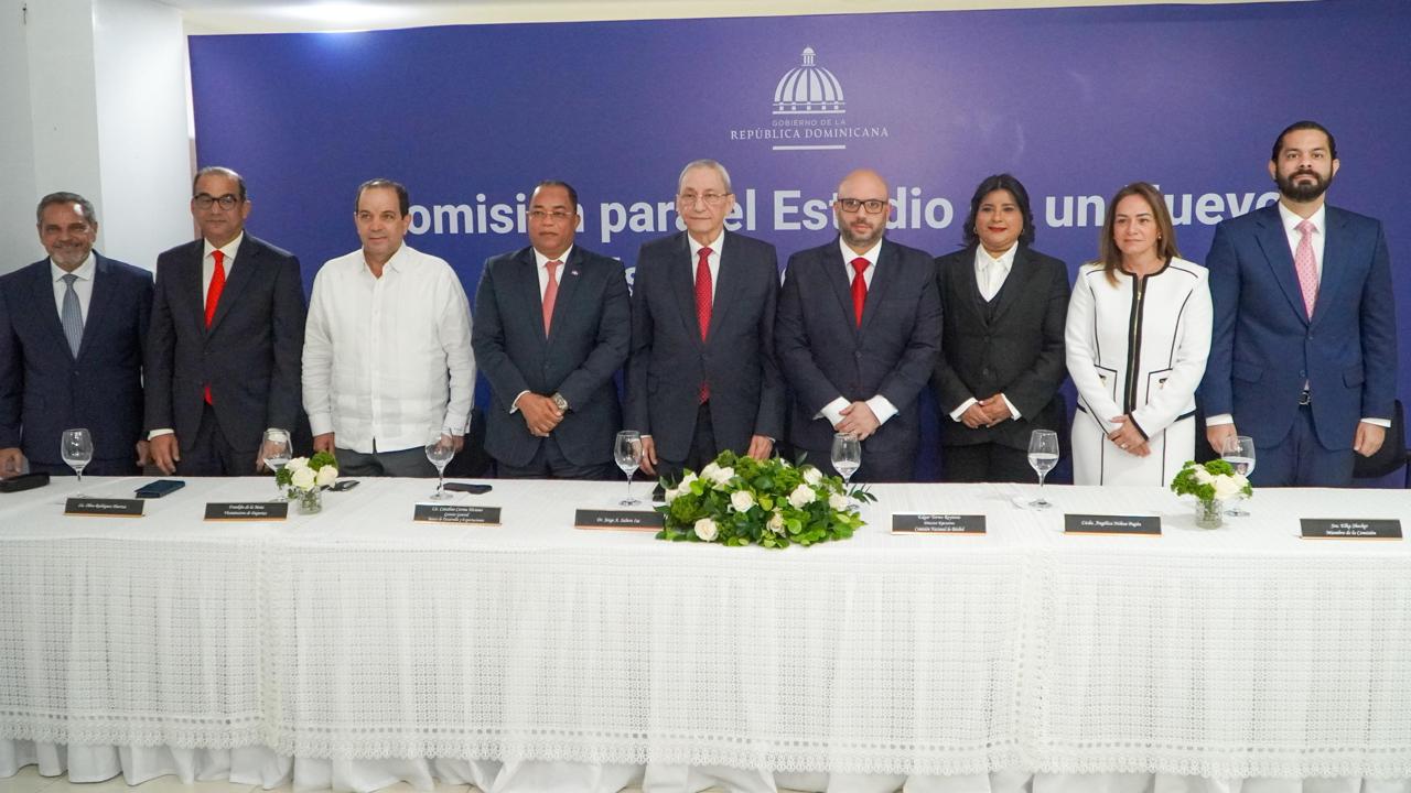 coenebe-recomienda-construir-nuevo-estadio-de-beisbol-en-el-ensanche-la-fe