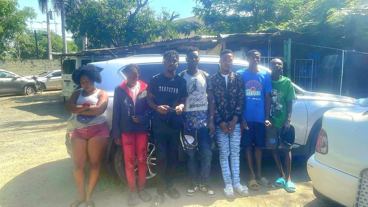 interceptan-vehiculo-que-transportaba-siete-haitianos-indocumentados