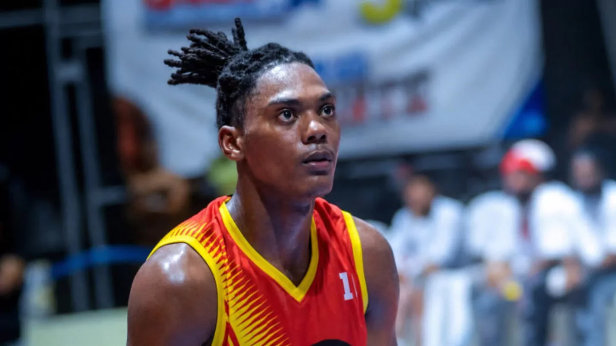 joven-muere-tras-desplomarse-durante-partido-de-baloncesto-en-villa-altagracia