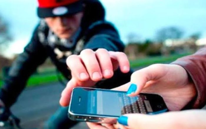 bloquearan-celulares-robados,-anuncia-faride-raful