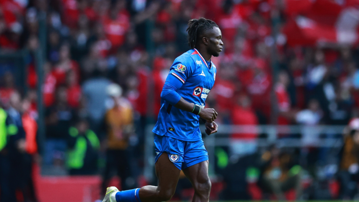 cruz-azul-vence-al-puebla-con-gol-de-christian-ebere-y-suma-su-segunda-victoria-en-el-apertura