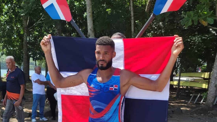 ignacio-vasquez-aporta-medalla-de-plata-a-republica-dominicana-en-remo-masculino