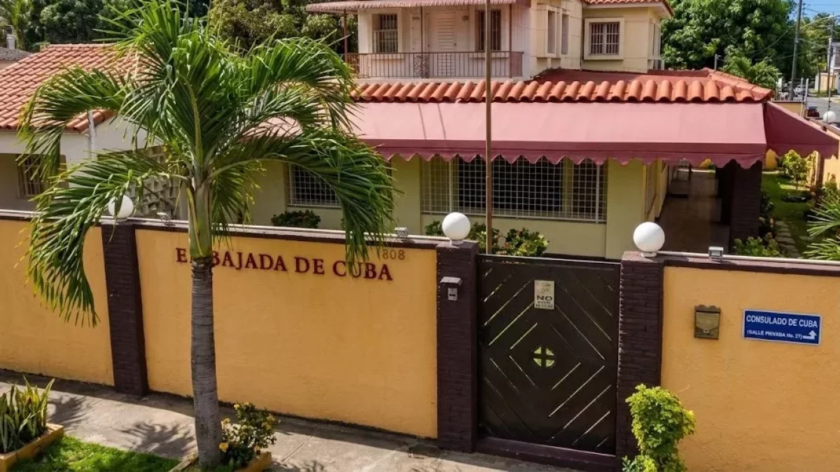cuba-responde-a-republica-dominicana-con-rechazo-«en-los-terminos-mas-energicos»-la-expulsion-de-10-diplomaticos