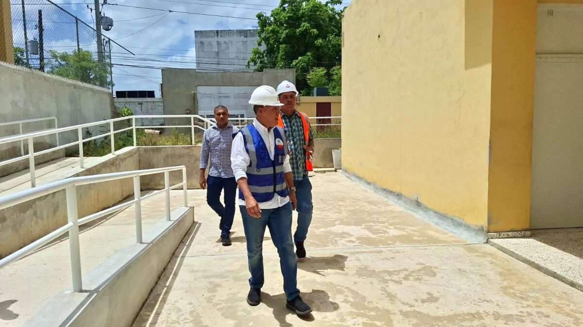 adp-alerta-sobre-el-riesgo-de-inicio-de-clases-en-escuela-eduardo-brito;-infraestructura-escolar-asegura-que-estara-lista