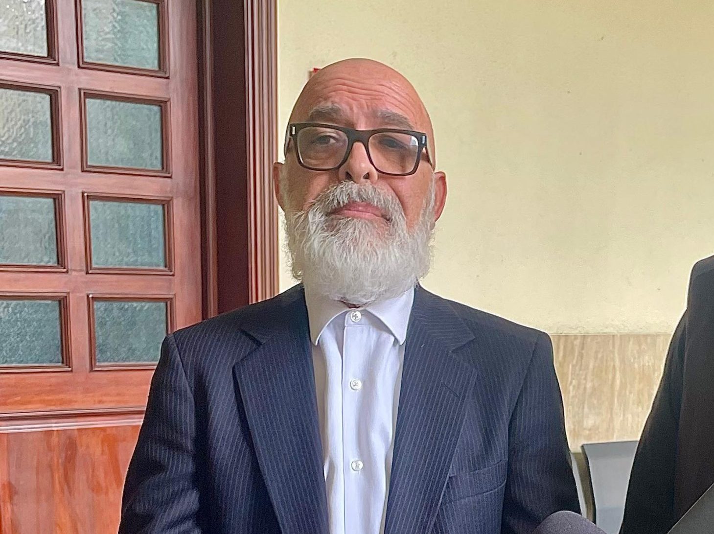 angel-martinez-se-retracta-y-pide-perdon-a-roberto-fulcar-ante-tribunal