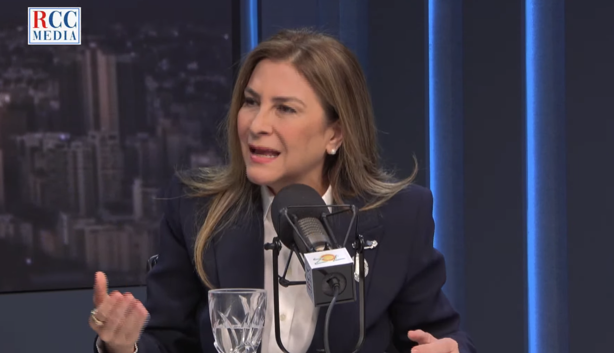 carolina-mejia-plantea-regularizacion-migratoria-inteligente-y-tecnificacion-del-campo-para-fortalecer-la-produccion-nacional