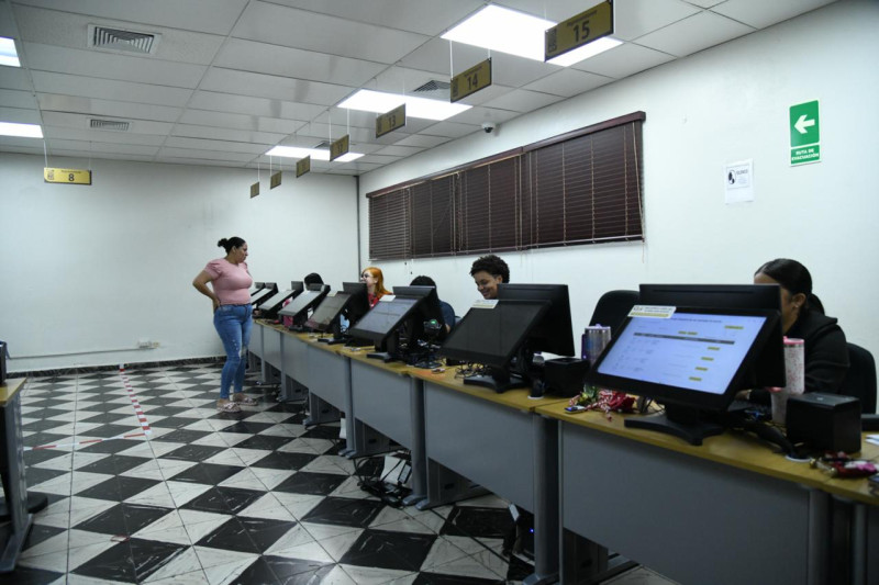 mas-de-tres-millones-de-dominicanos-seguirian-pendientes-de-renovar-su-cedula