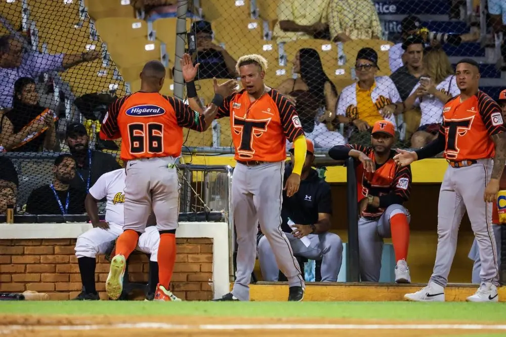 noel-y-celestino-encienden-la-ofensiva-y-los-toros-frenan-a-las-aguilas